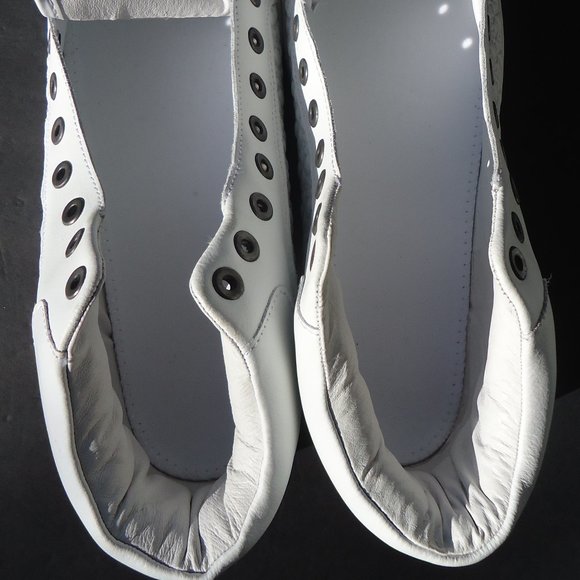 SIZE 14. MIGUEL CABRERA MIGGY leather athletic shoes.